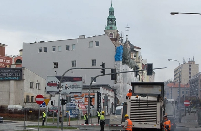 {W związku z budową ulicy Pieniężnego drogowcy zamkną skrzyżowanie Pieniężnego, 22 Stycznia i placu Jedności Słowiańskiej.}